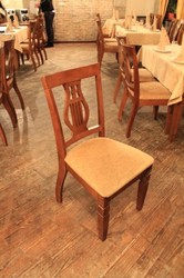 Акция продаются остатки б.у. стулья в кафе бар ресторан. 